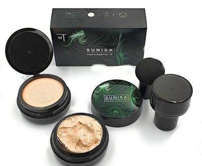 BB Cream With Beauty Blender